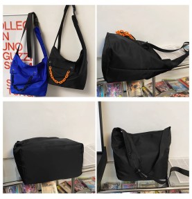 Black Contrast Chain Shoulder Bag